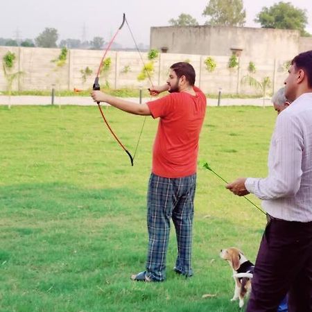 Villa M&M Farm Rohtak Exterior foto